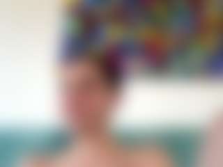 Live cam show with CHACHA - Petite on nudelive.tv