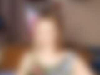 CherrieQuinalty's Live Sex Cam Show