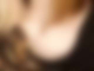 CherrieQuinalty's Live Sex Cam Show