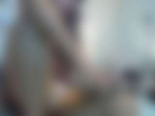 ChloeeBell's Live Sex Cam Show