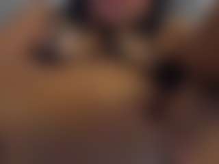 Live cam show with ChloeeBell - Small Tits on Camsoda