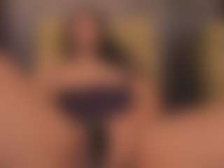 Live cam show with ChloeeBell - White on Uber Horny | colombia