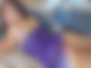ChloeeBell's Live Sex Cam Show