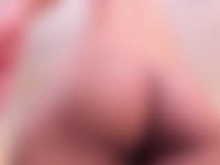 ClarentzBaileys's Live Sex Cam Show