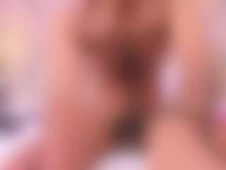 ClarentzBaileys's Live Sex Cam Show