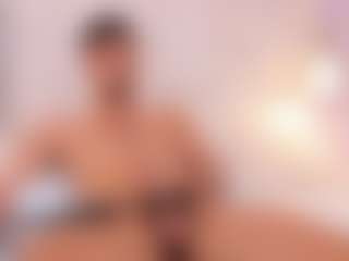 ClarentzBaileys's Live Sex Cam Show