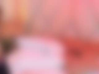 Live cam show with ClarentzBaileys - Bedroom on intimatelivegirls.com