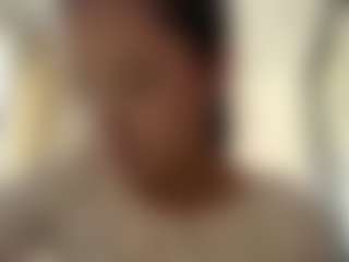 Live cam show with Mico - Erotic Dance on madthumbs