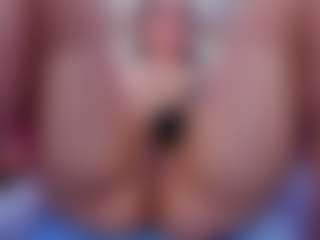 ErikaStar's Live Sex Cam Show