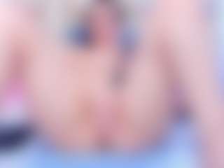 ErikaStar's Live Sex Cam Show