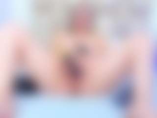 ErikaStar's Live Sex Cam Show