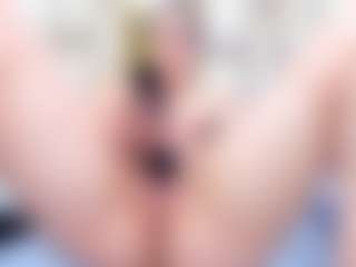ErikaStar's Live Sex Cam Show
