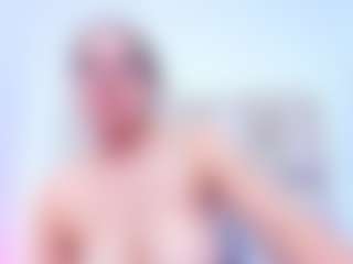 Live cam show with ErikaStar - Brown Hair Teen (18+) on Hubzter Live