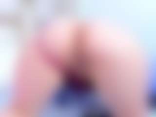 Live cam show with ErikaStar - Big Clit on Camsoda