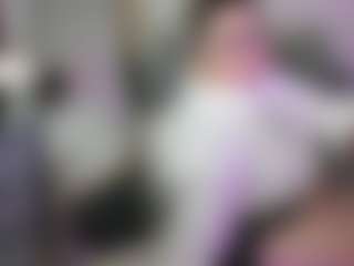 Live cam show with Florence - Fatpussy on MyBangCams
