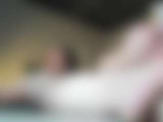 Live cam show with Florence - Moaning on Uber Horny