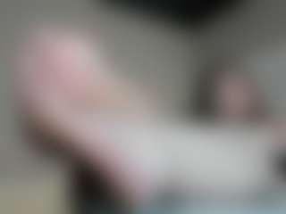 Live cam show with Florence - Role Play on Camming Site