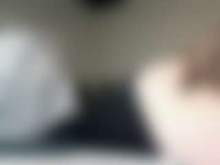 Live cam show with Florence - College Brown Hair on Dare Cams