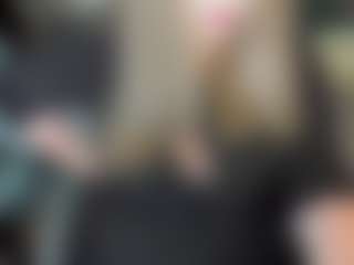 Live cam show with Florence - Fatpussy on fapnchat