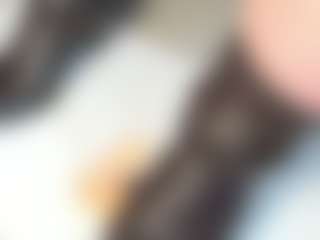 Live cam show with Florence - Sph on CamSodaAdn