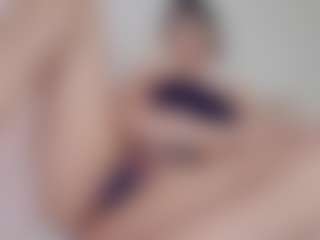 Live cam show with JuliaMyst - Foot Fetish on Stripli.com