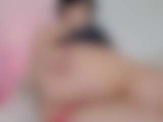 Live cam show with JuliaMyst - BBW on xDating