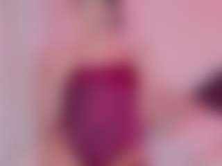 JuliaMyst's Live Sex Cam Show