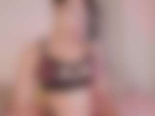 Live cam show with JuliaMyst - Body Massage on Camiplay Live