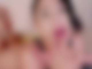 Live cam show with JuliaMyst - Body Massage on mypornchat.com