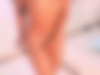 Live cam show with Kittyhart1 - Ebony Petite on Cam Slut