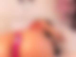 Live cam show with Kittyhart1 - Petite on liverealitysex.com