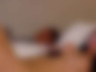 leonameilee's Live Sex Cam Show