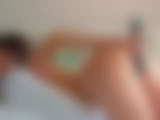 leonameilee's Live Sex Cam Show