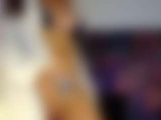 Live cam show with LolaGibson - Joi on Camsoda
