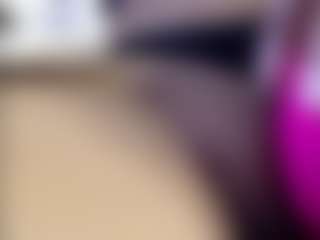 LolaGibson's Live Sex Cam Show