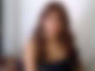 Live cam show with LolaGibson - Worship on CamClone