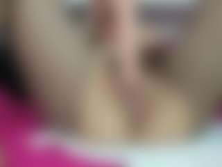 luciatemptation's Live Sex Cam Show