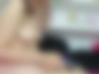 luciatemptation's Live Sex Cam Show