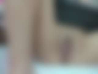 luciatemptation's Live Sex Cam Show