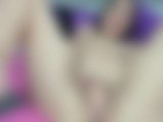 Live cam show with luciatemptation - Thin on Taboo Cams XXX