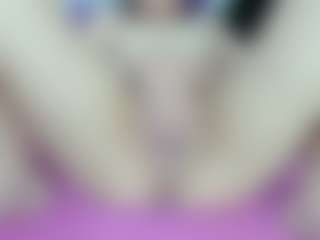 Live cam show with luciatemptation - Camel Toe on fapnchat