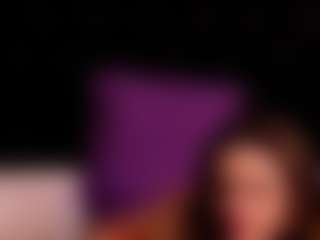 Live cam show with MillaVixen - Brown Hair on SpunkLive