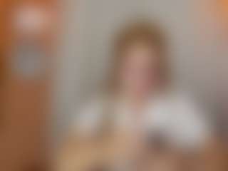 Live cam show with Natalia-Suarez - New Brown Eyes on alttransgirls