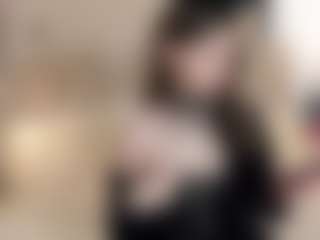Live cam show with OdellaSid - Athletic on Camsoda