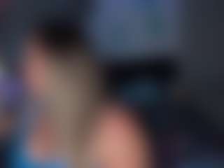 Live cam show with RocketBaddieRips - Nerd on milfzrlive.com