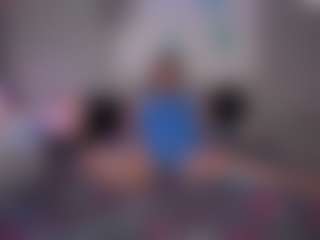Live cam show with RocketBaddieRips - Blonde Hair on SxyPornLive