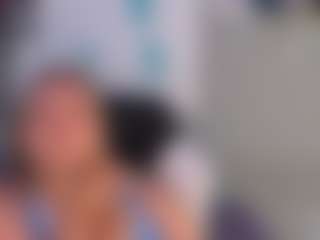 RocketBaddieRips's Live Sex Cam Show