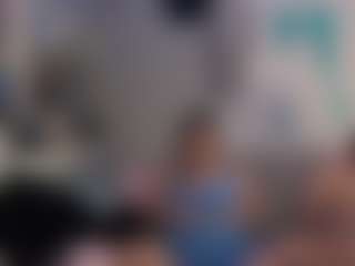 RocketBaddieRips MILF webcam performer live streaming