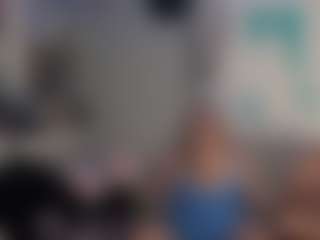 RocketBaddieRips's Live Sex Cam Show