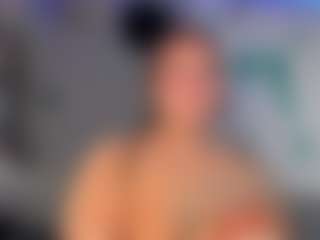 RocketBaddieRips's Live Sex Cam Show